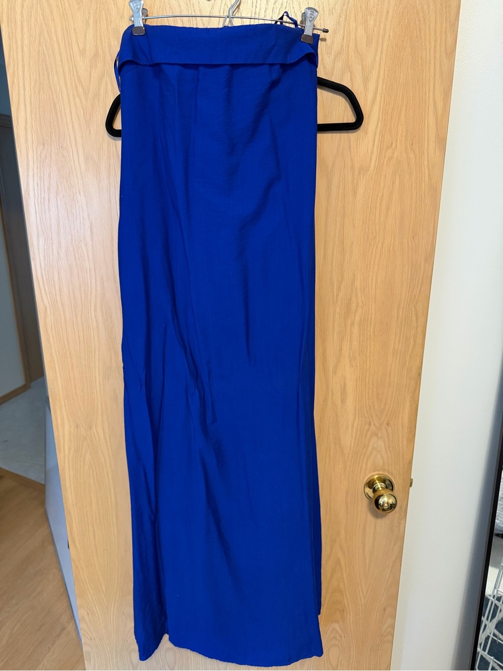 Elegant Maxi Dress in Cobalt Blue
